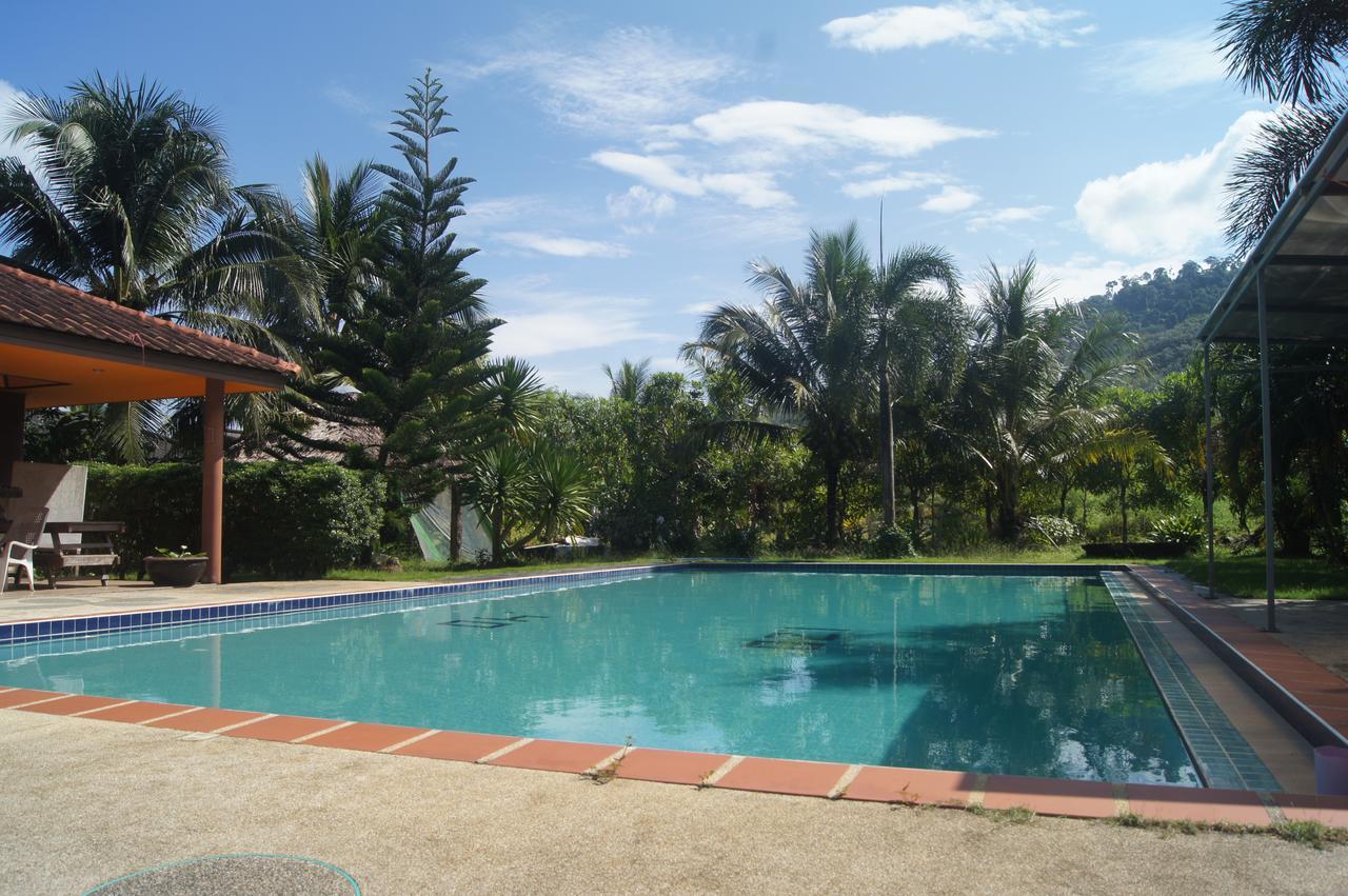 R.T. Hotel Khao Lak Exterior foto